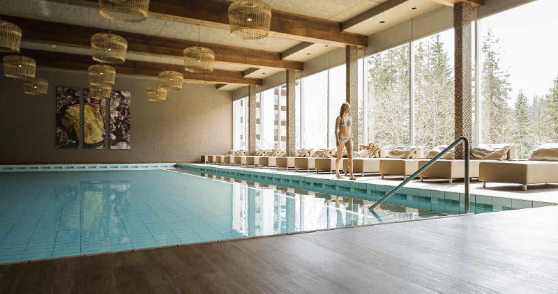 Beheizter Indoor Pool